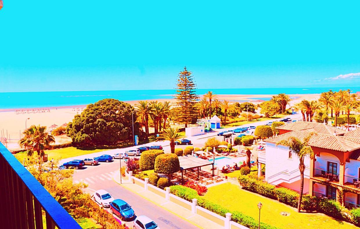 Canela Park, - By Ac Real * Isla Canela